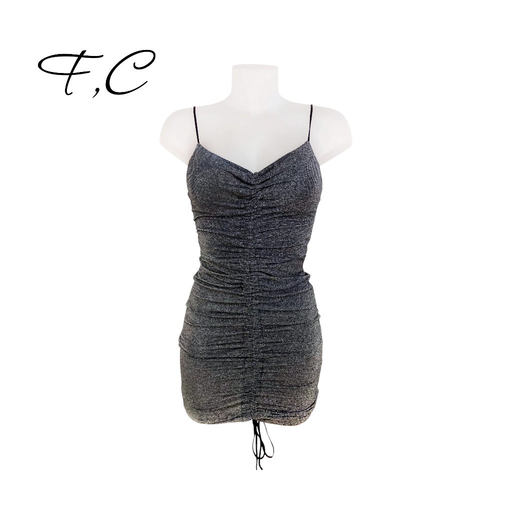 Vestido corto gris brillo