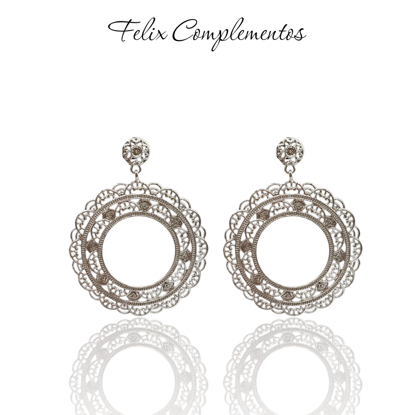 Pendiente Plateado aro flor (M1)