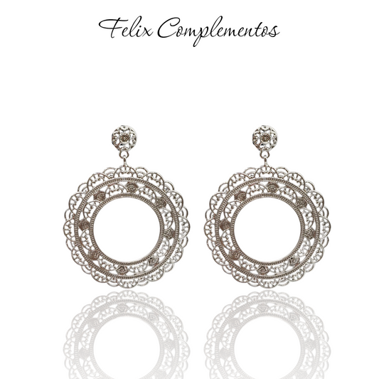 Pendiente Plateado aro flor (M1)