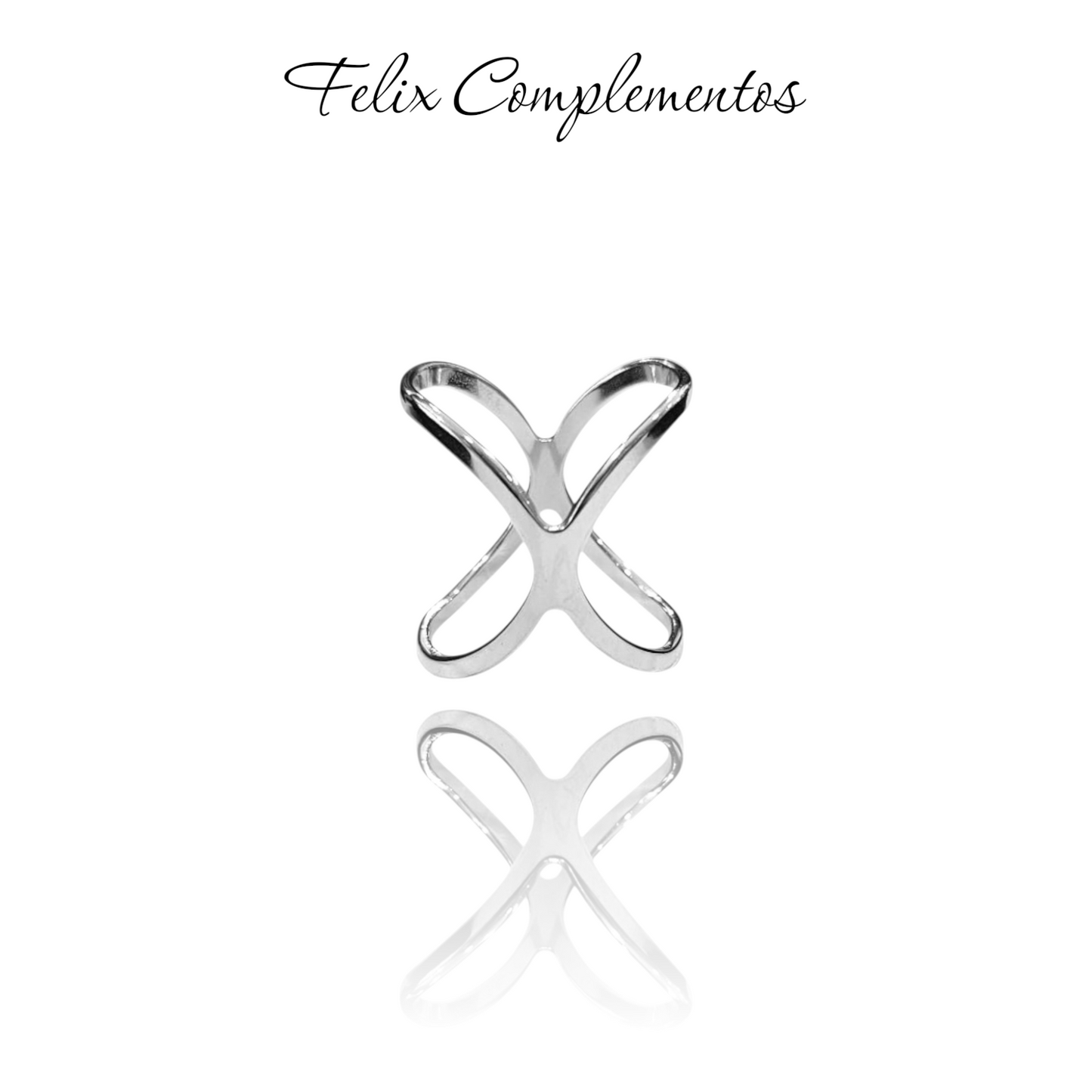 Anillo cruzado plateado para mantoncillo
