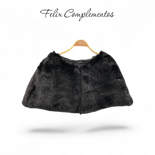 Capa de pelo negro
