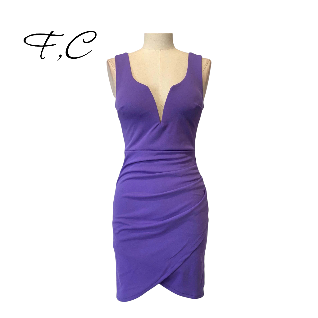 Vestido corto tirante