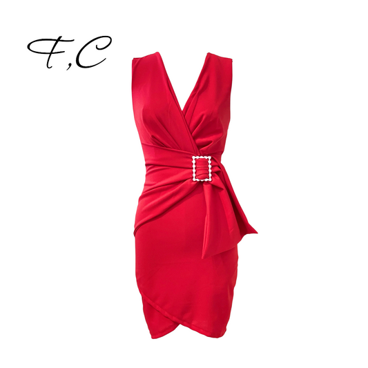 Vestido con cinturon de perlas
