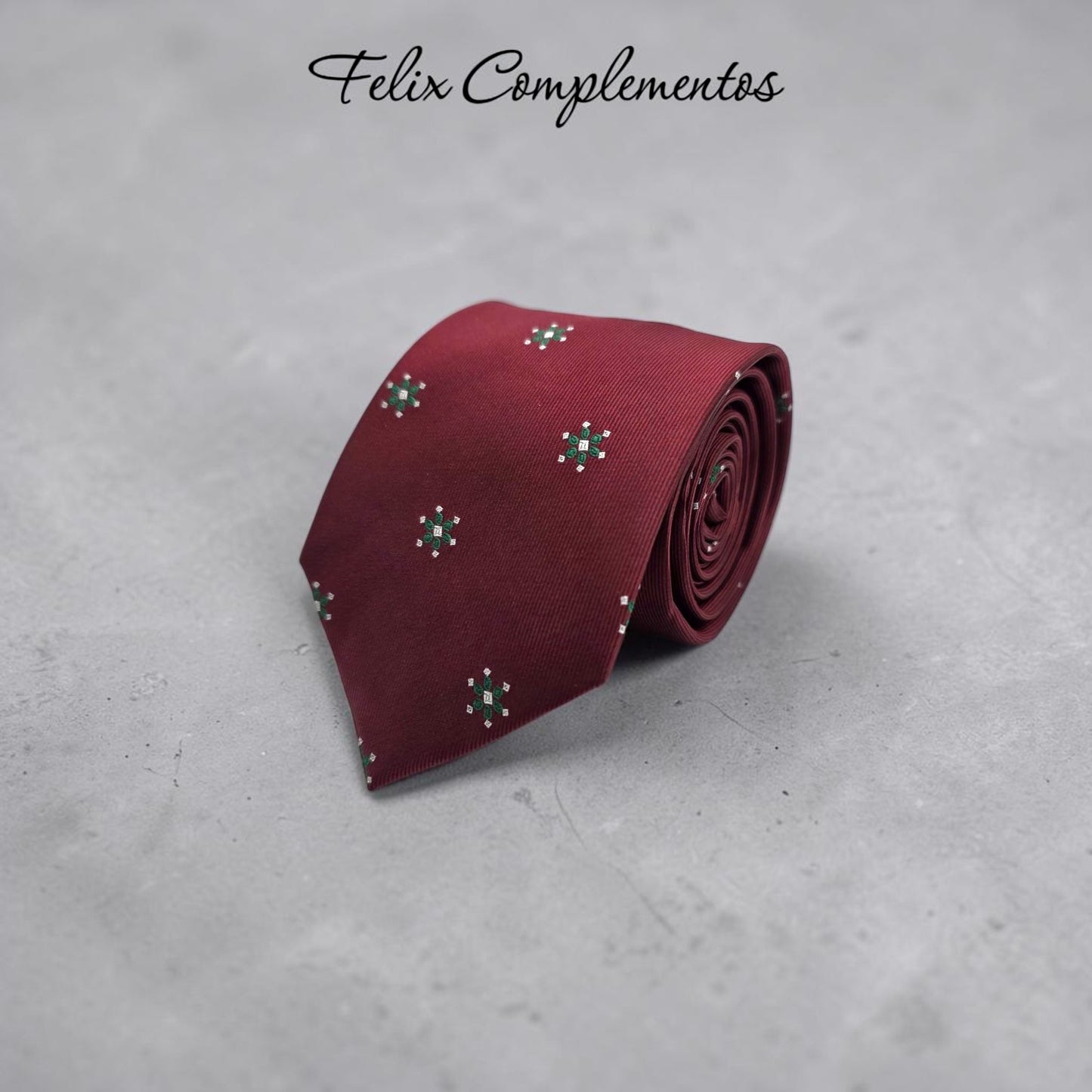Corbata Mariquilla Esperanza Macarena