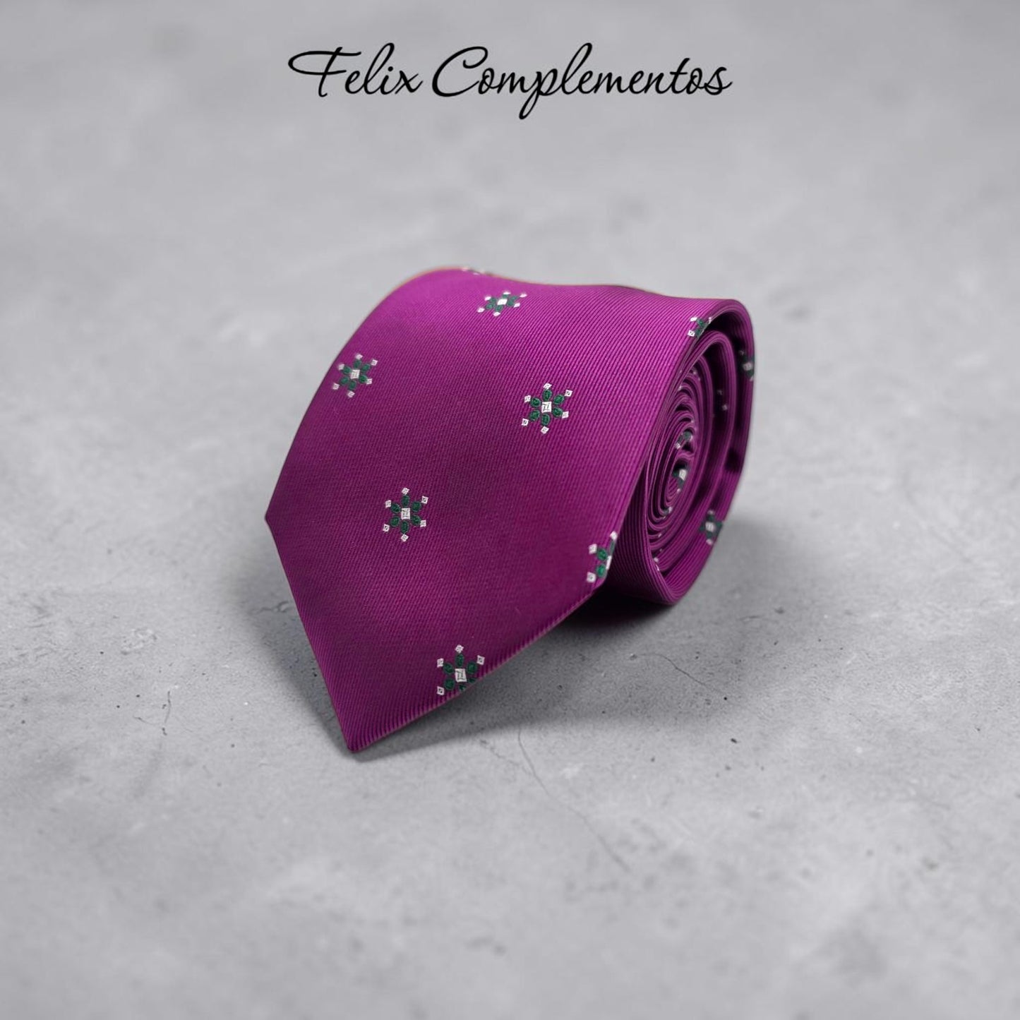 Corbata Mariquilla Esperanza Macarena