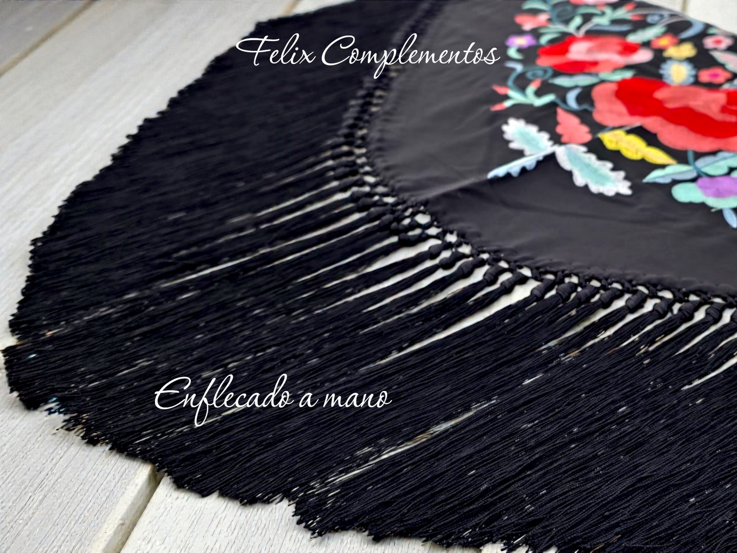 Manton flor grande negro colores