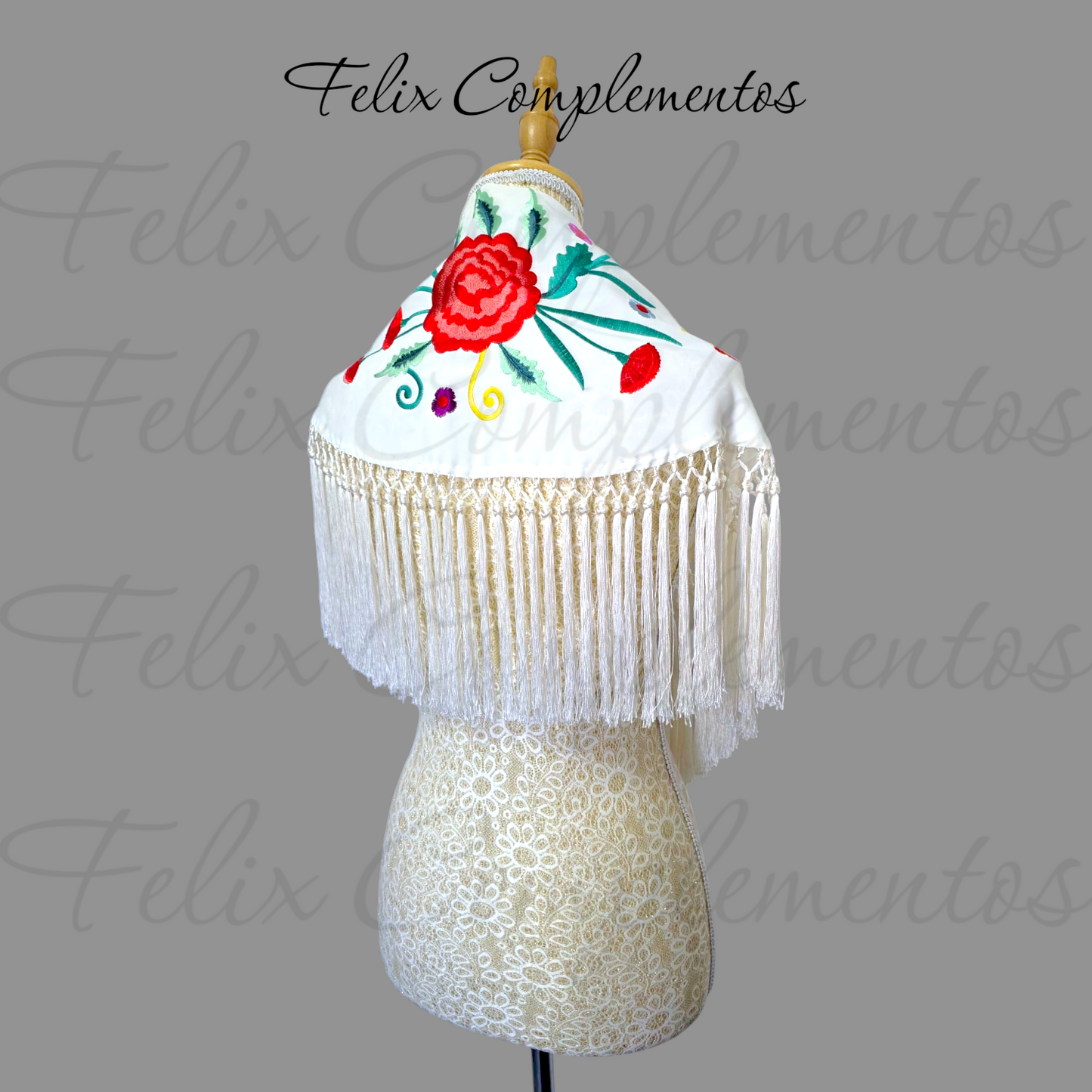 Manton Cadete Clavelito Blanco
