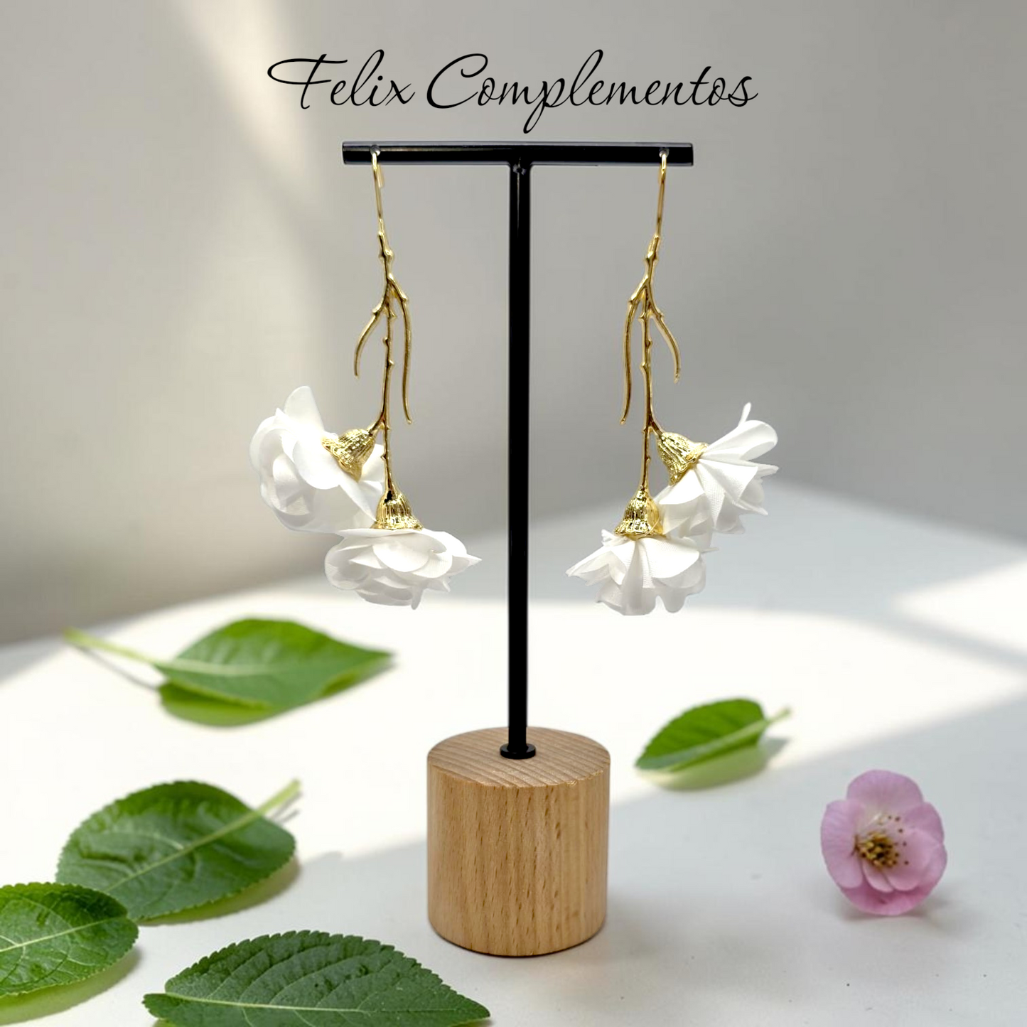 Flamenco petal earring